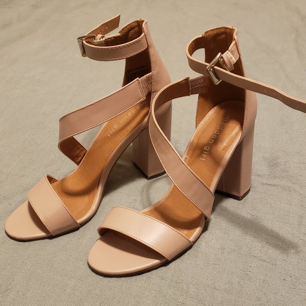 Blush Madden Girl Strappy Heels Size 7.5